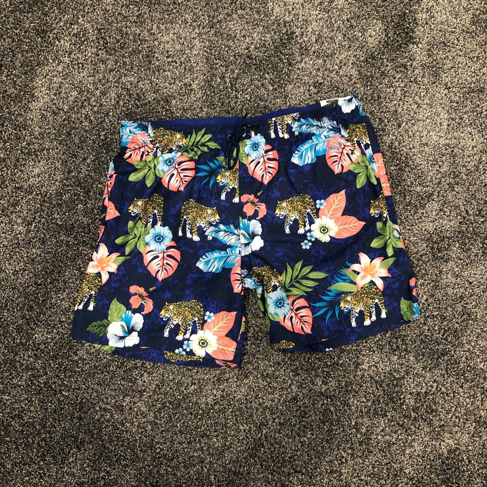 NWT George mens tropical floral swimsuit